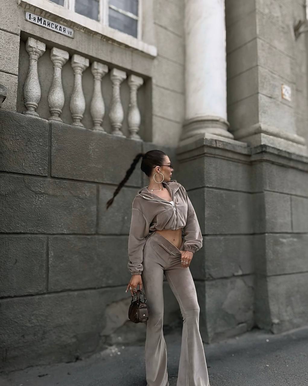 Alessandra- Chic Street Style: Velvet Comfort Meets Urban Elegance